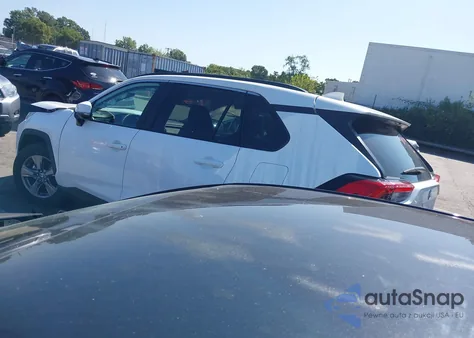 2025 Toyota Rav4 Xle from USA, damaged, VIN 2T3W1RFV4SC333638